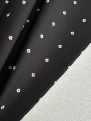Батистова тканина вуаль чорна з мілесенькими ромашками Італія
