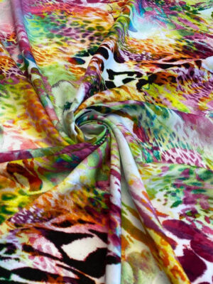 Штапель Італія акварельна квіткова абстракція з лео зеленкувата гама