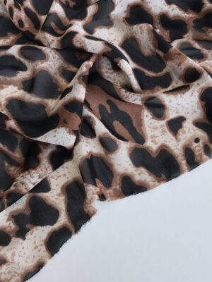 Шифон принт леопардовий з коричнево-чорними плямами на бежі