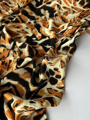 Штапель віскоза енімал дизайн жовто-помаранчево-чорна зебра абстракція