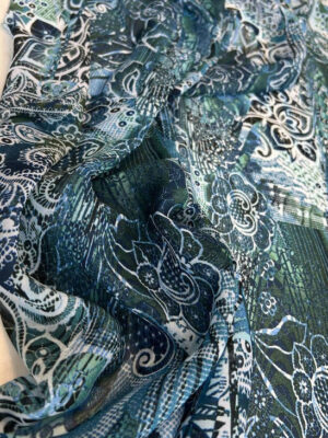 Шифон принт зі східним дизайном на синьо-бірюзовому фоні