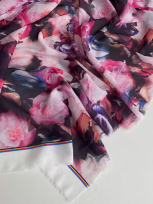 Шифон принт креп з густими акварельними півоніями 3D