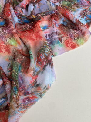 Шифон принт яскрава акварельна абстракція з зимовими будиночками в теракотово-коричнево-блакитній гамі