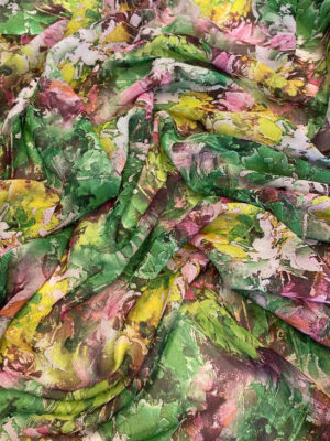 Шифон принт акварельний дизайн з листям в зелено-коричневато-жовтих барвах