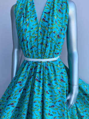 Шифон креп бірюзовий з різнокольоровим папужками