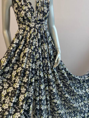 Платтяна крепова тканина чорного кольору з абстракційними біло-жовтими квіточками