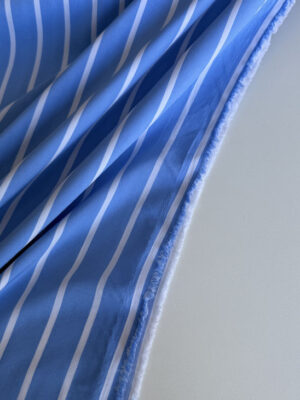 белая 0,5 голубая 2