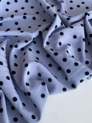 Суперсофт світлого фіолетово-сіруватогго відтінку з чорними горохами діаметром 1см