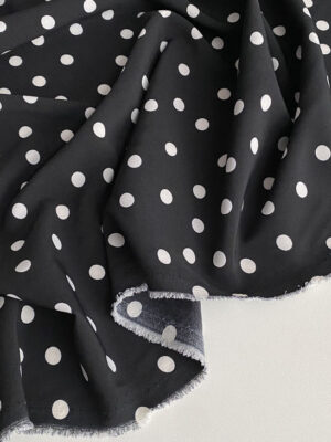 Суперсофт чорного кольору з білими горохами діаметром 1см