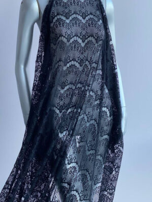 Мереживне полотно чорного кольору з "ресничками"