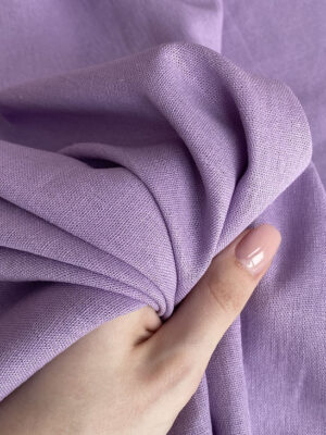 Льон ніжного лавандового коьору