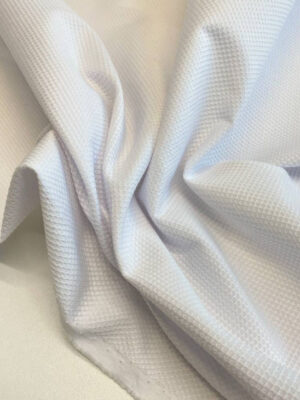 Білий костюмний піке, Італія