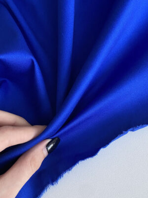 Котон-сатин яскраво-синього кольору