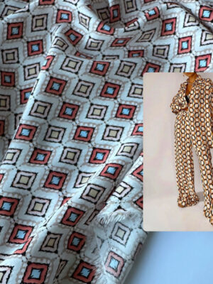 Тканина штапель  з персиково-блакитними ромбиками на світло-бежевому фоні